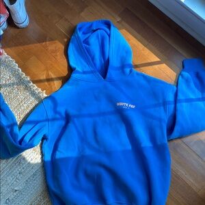 White Fox Boutique Blue Sweatshirt Hoodie